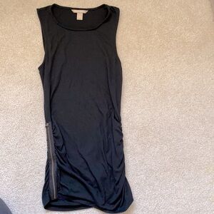 Banana Republic black tank. Zipper one side. Gathered other side. Small.